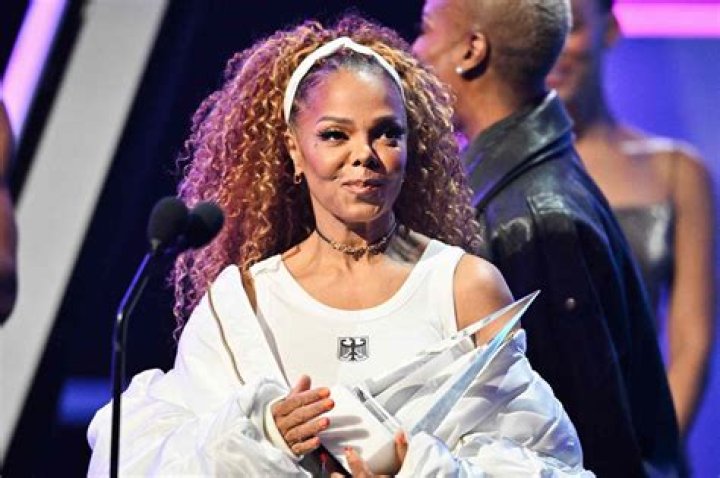 Janet Jackson: A Glimpse Into Her Family Life