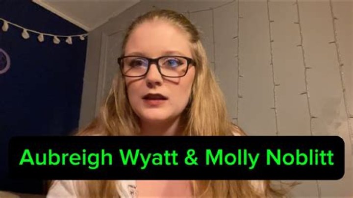 Molly Noblitt On Instagram | See Her Latest Photos And Videos