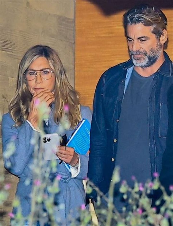 Unveiling The Mysteries Of Jennifer Aniston's Spouse