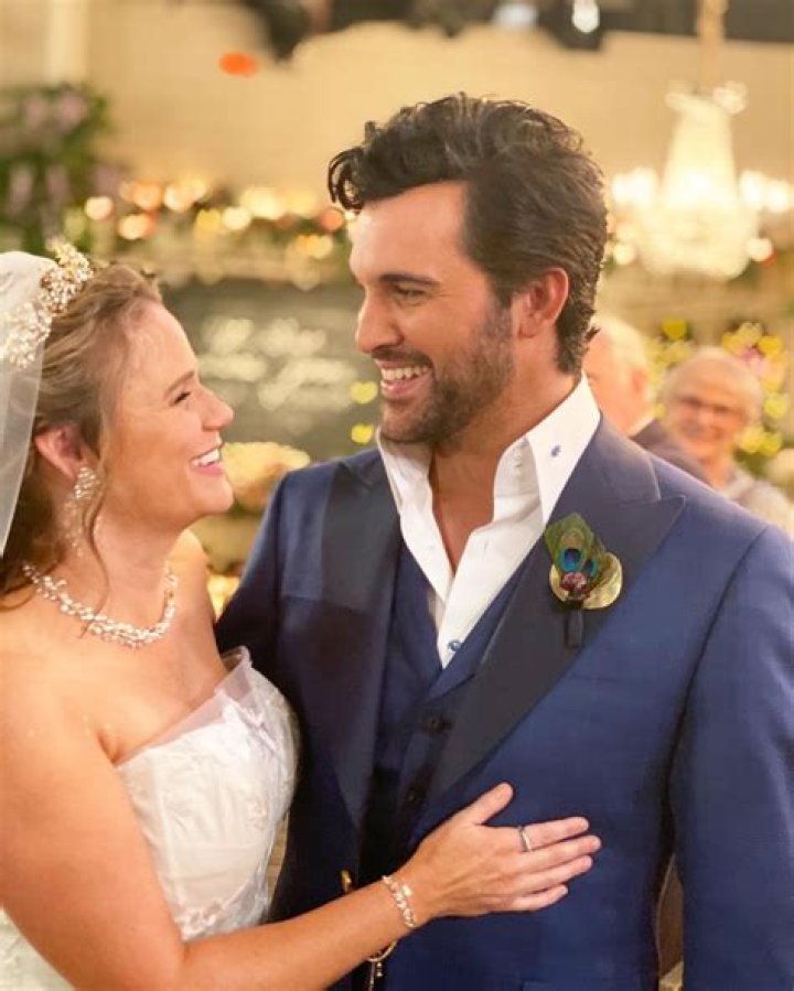 Unveiling The Mystery: Is Juan Pablo Di Pace Married?